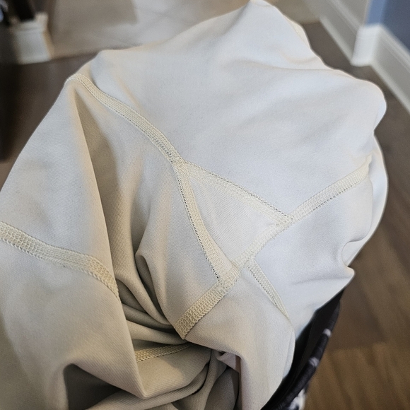 Lululemon Wunder Under Dance SE Pretty Skirted Crop Leggings 4 - Picture 10 of 15